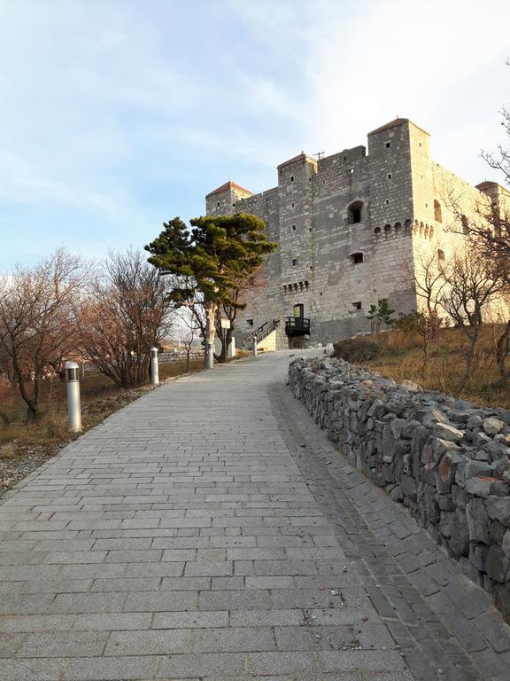 Apartments Lola Senj (Lika-Senj) Exterior foto